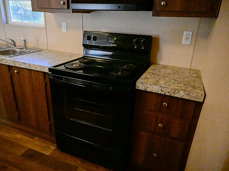 909 Pine Eagle Ln — Photo 14