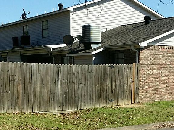 3rd image of 1401 E O St
