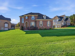 177 Sunset Meadows Ct, Gray, TN 37615