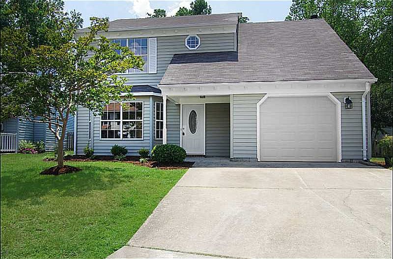1st image of 2185 Fort Belvoir Dr
