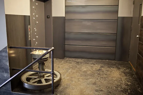 Rented by Fiddler Realty | media 36