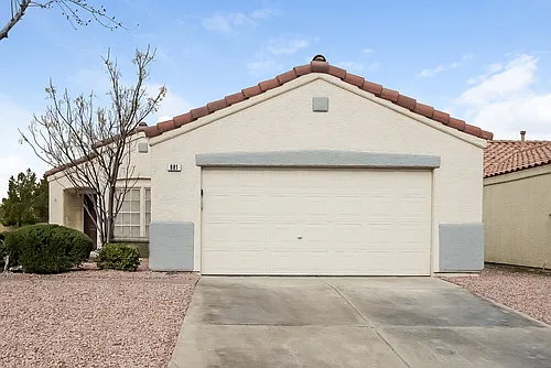 881 Adobe Flat Dr Photo 1