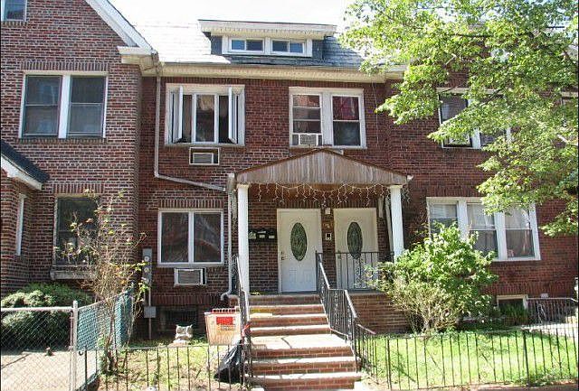 1st image of 3332 90th St