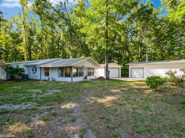 110 NE 759th St, Old Town, FL 32680