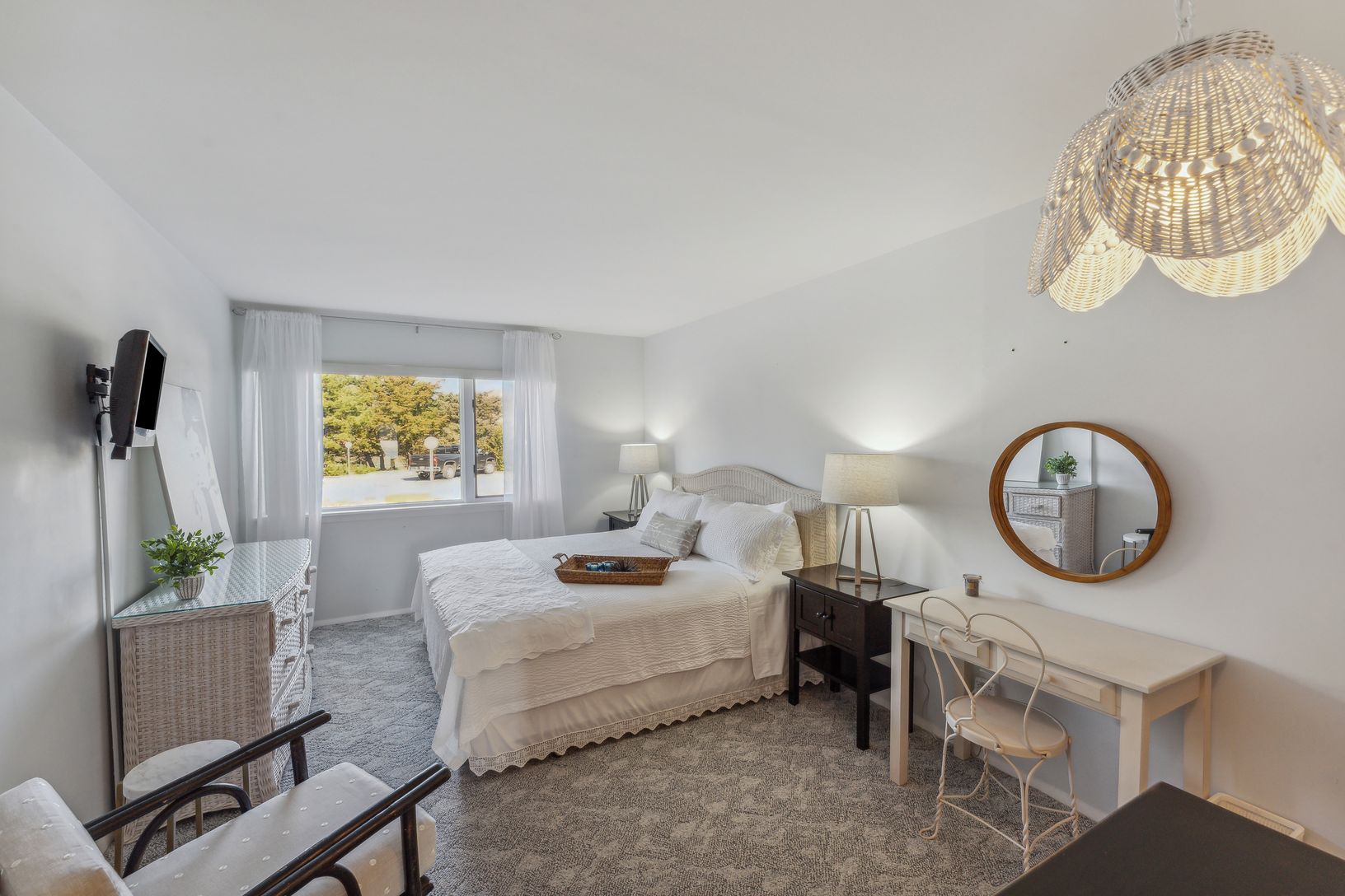 Spacious Primary Bedroom with Ensuite Bathroom