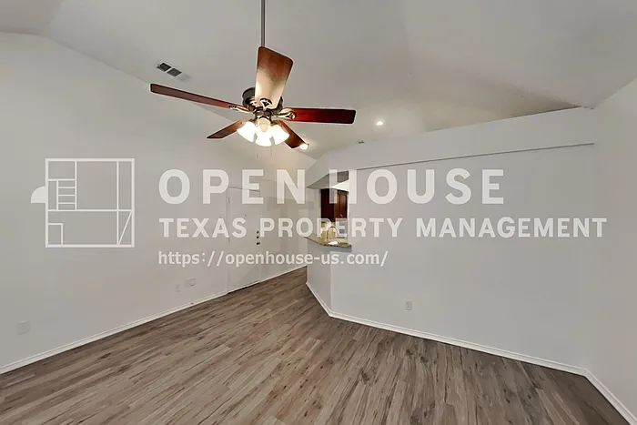 10761 Castle Dr — Photo 9