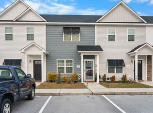 72 Catalina Cir, Swansboro, NC 28584