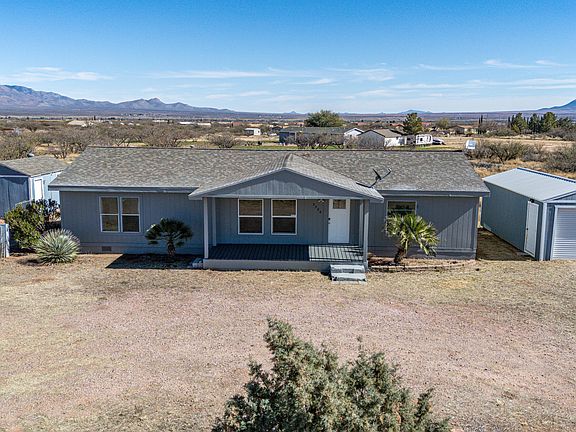 2nd image of 9398 E Bloomfield Rd