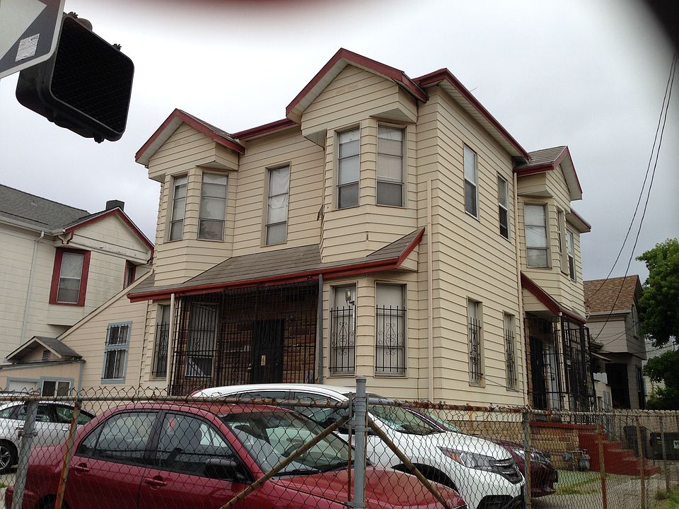 2nd image of 1509 8th Ave APT 4