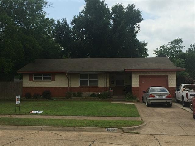 1st image of 1602 Randolph Dr