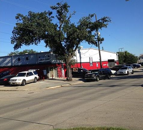 5th image of 3445 Toledano St