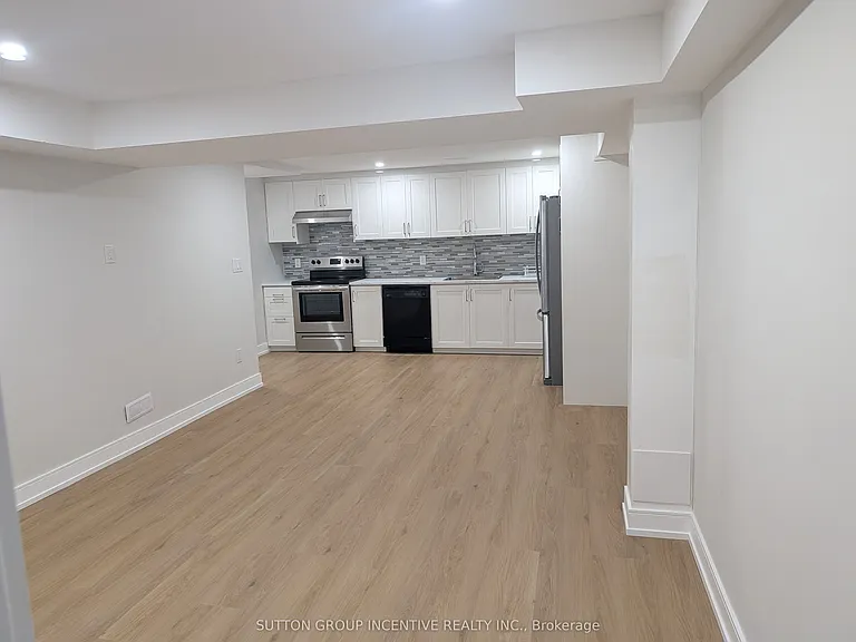 9 Cowles Ct #LOWER — Photo 4