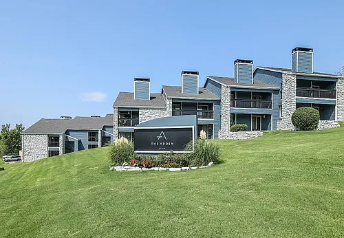 Arden Hills Photo 1