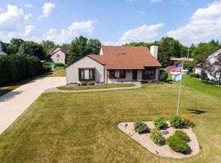 14750 Jewel St, Brookfield, WI 53005