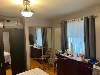 3 bed, $2,800 — Photo 2