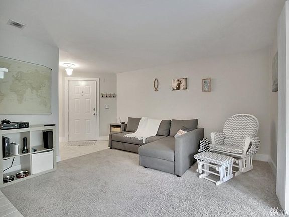 3rd image of 3008 N Narrows Dr Unit B203