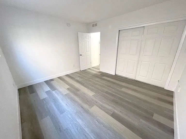 1974 S Garth Ave #3 — Photo 17