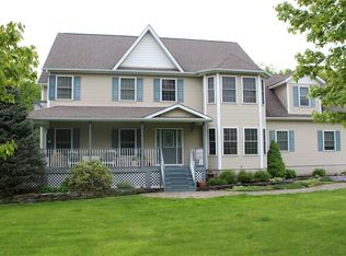 8 Victorian Ct, Marlborough, NY
