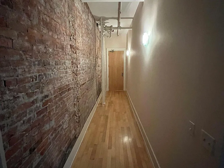 417 Vine St #403 — Photo 3