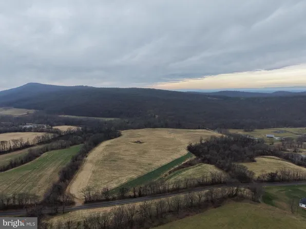 3940 Trego Rd, Keedysville, MD 21756