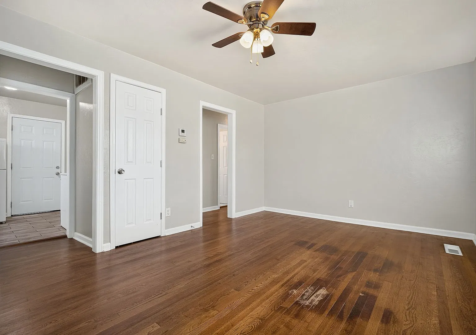 4614 N Classen Blvd — Photo 3