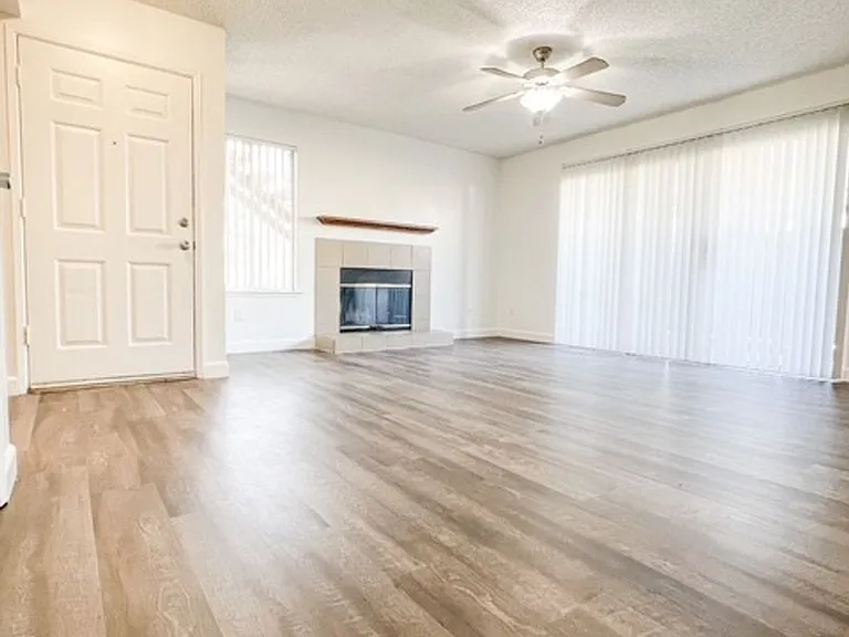 Jackson Park Place — Photo 116