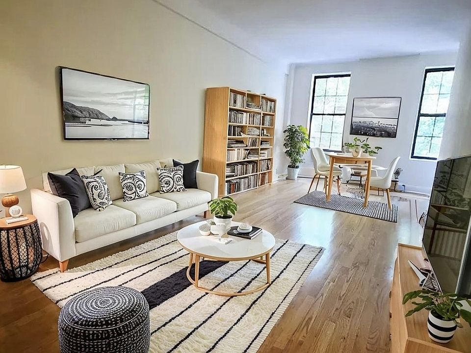 1st image of 302 W 87th St APT 31