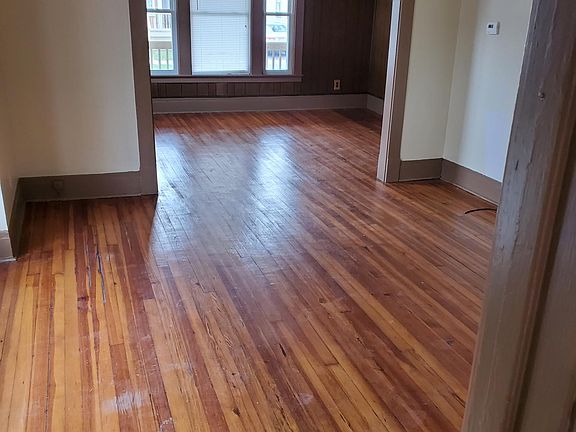 5th image of 144 Bishop Ave