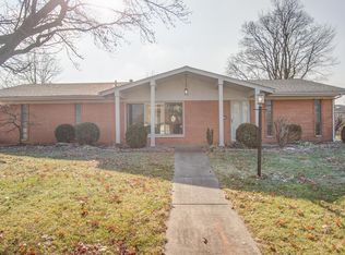 1714 Saint Andrews Dr, O'Fallon, IL 62269