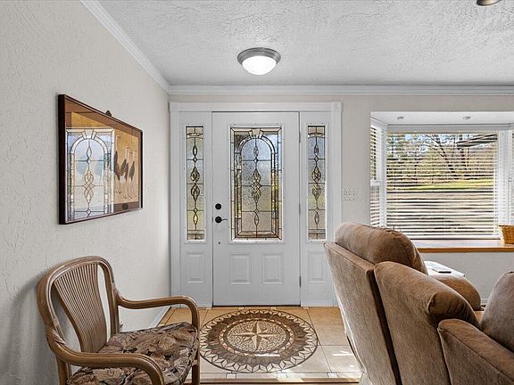 5th image of 324 China Gulch Rd