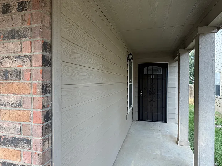 4714 Dapple Dr — Photo 3