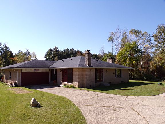2nd image of 3912 English Rd