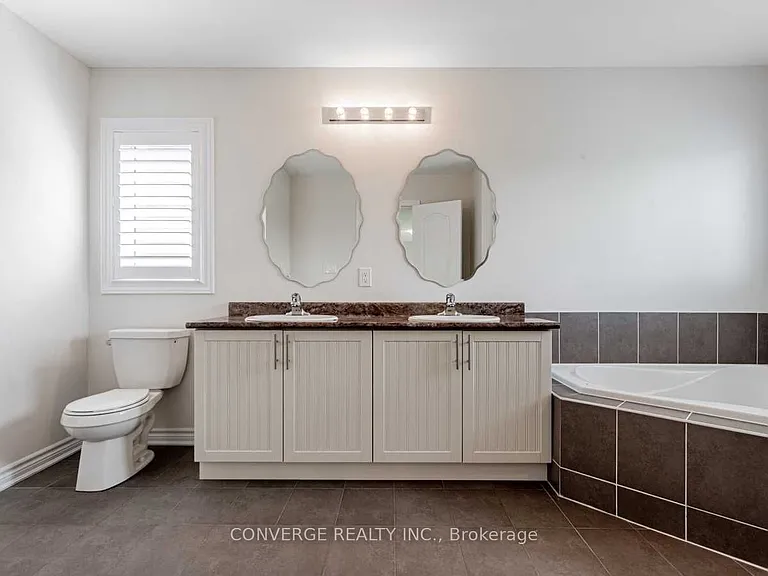 30 McCaskell St — Photo 11