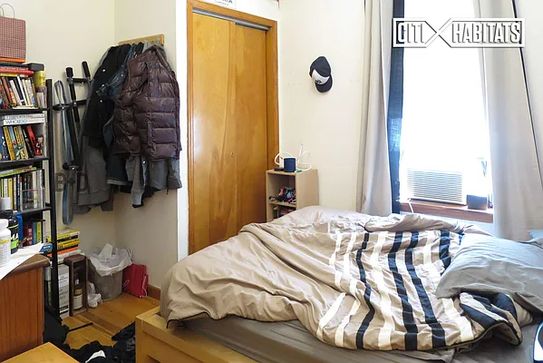 Rented by Citi Habitats | media 37