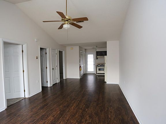 2nd image of 140 Lanier Dr #66