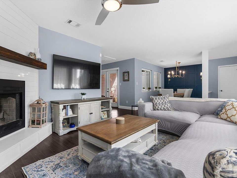 1st image of 3541 La Mancha Way