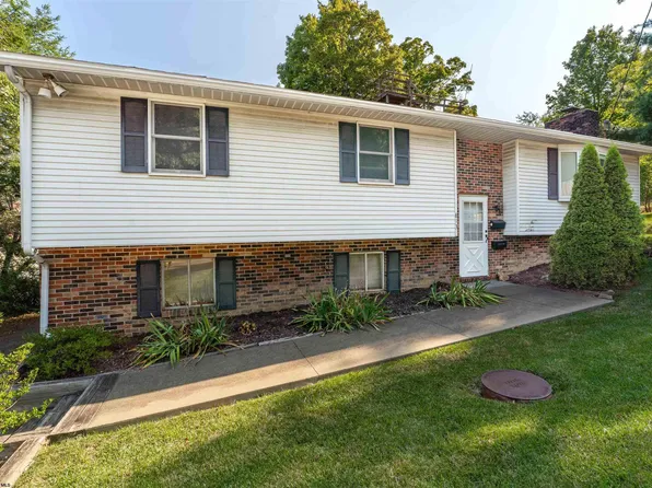 813 Grand St, Morgantown, WV 26501