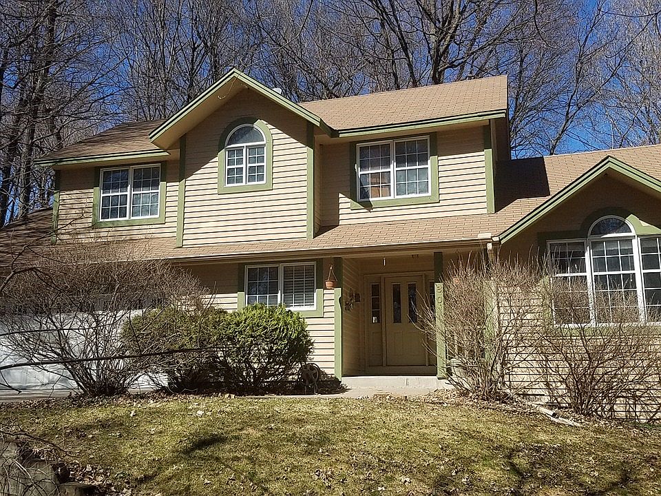 1st image of 780 Woodhill Dr