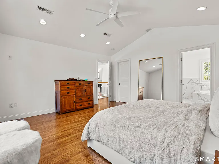 34 Birdseye Rd — Photo 17