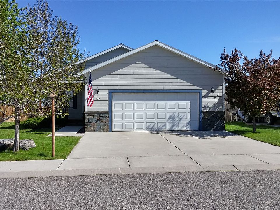 1st image of 435 N River Rock Dr