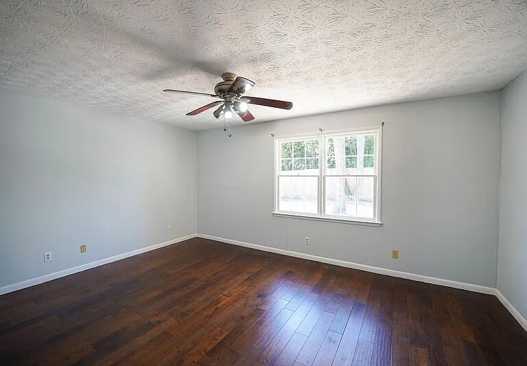 11 Brandy Ln — Photo 15