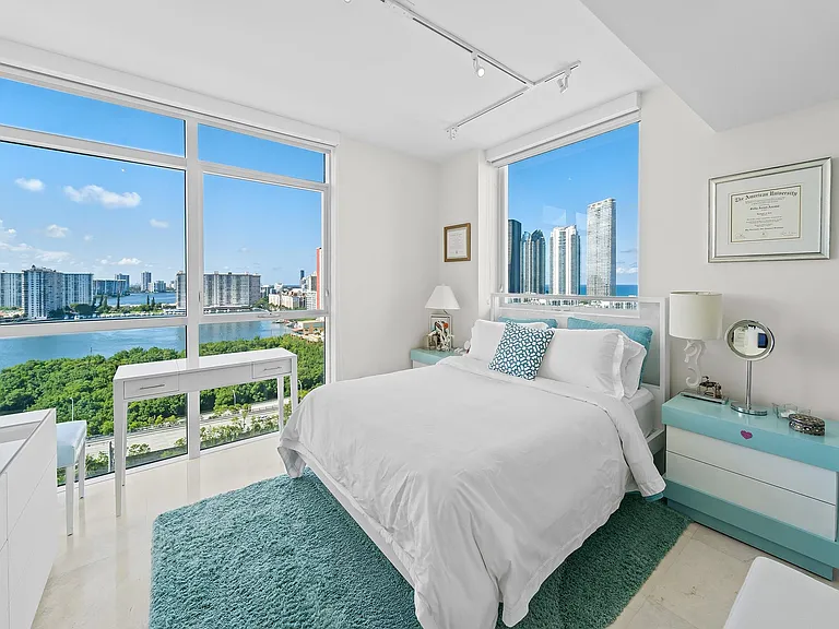 400 Sunny Isles Blvd #1608 — Photo 13