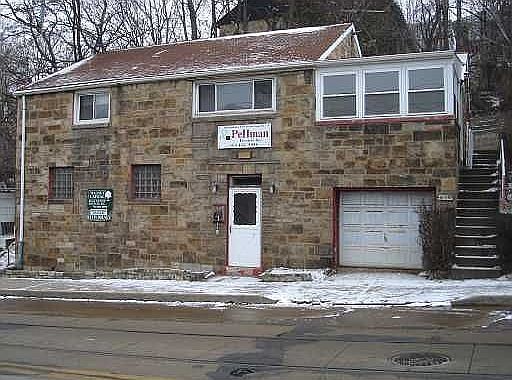 1st image of 419 E Warrington Ave