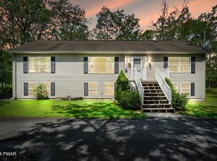 100 Blue Spruce Ct, Milford, PA 18337