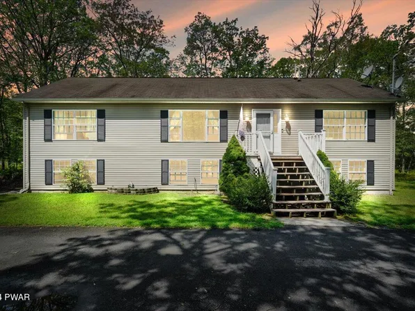 100 Blue Spruce Ct, Milford, PA 18337