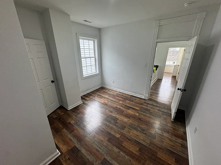 2859 Hull St #2 — Photo 11