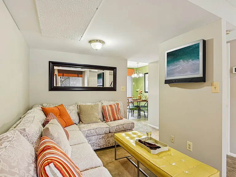 Howard Hills Rental Townhomes and Duplexes — Photo 66