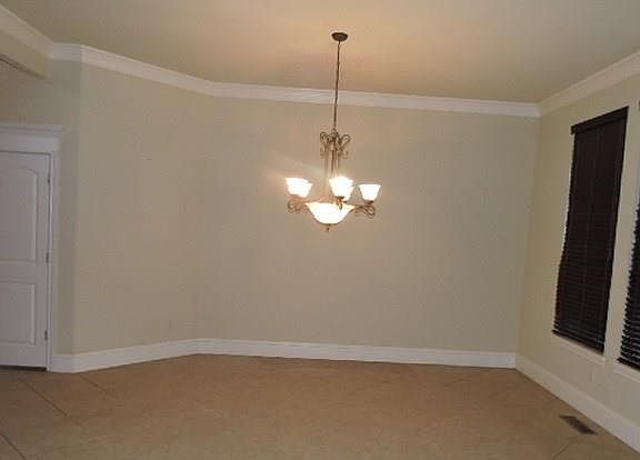 3rd image of 3513 Lindee Ln