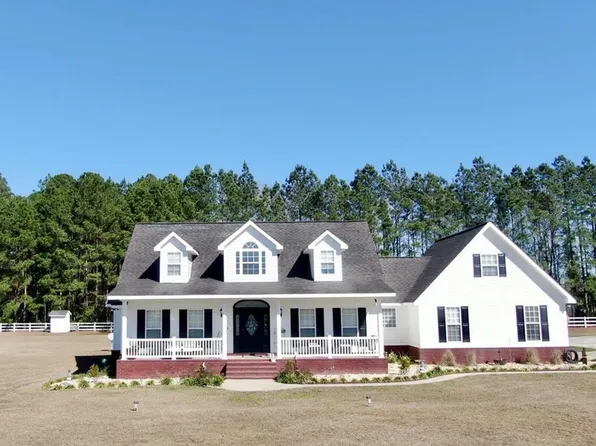 1404 Whitney Ln, Blackshear, GA 31516