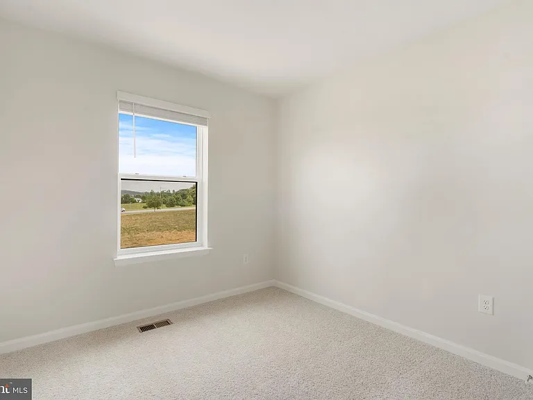 420 Carroll Walk Ave — Photo 16